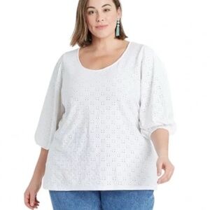 Ava & Viv Eyelet Top Size XXL